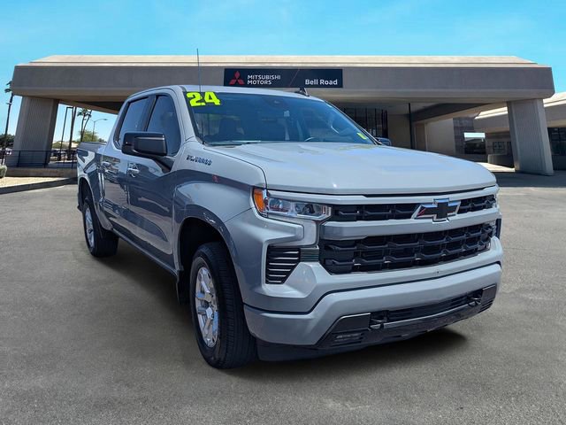 Used 2024 Chevrolet Silverado 1500 RST image 2