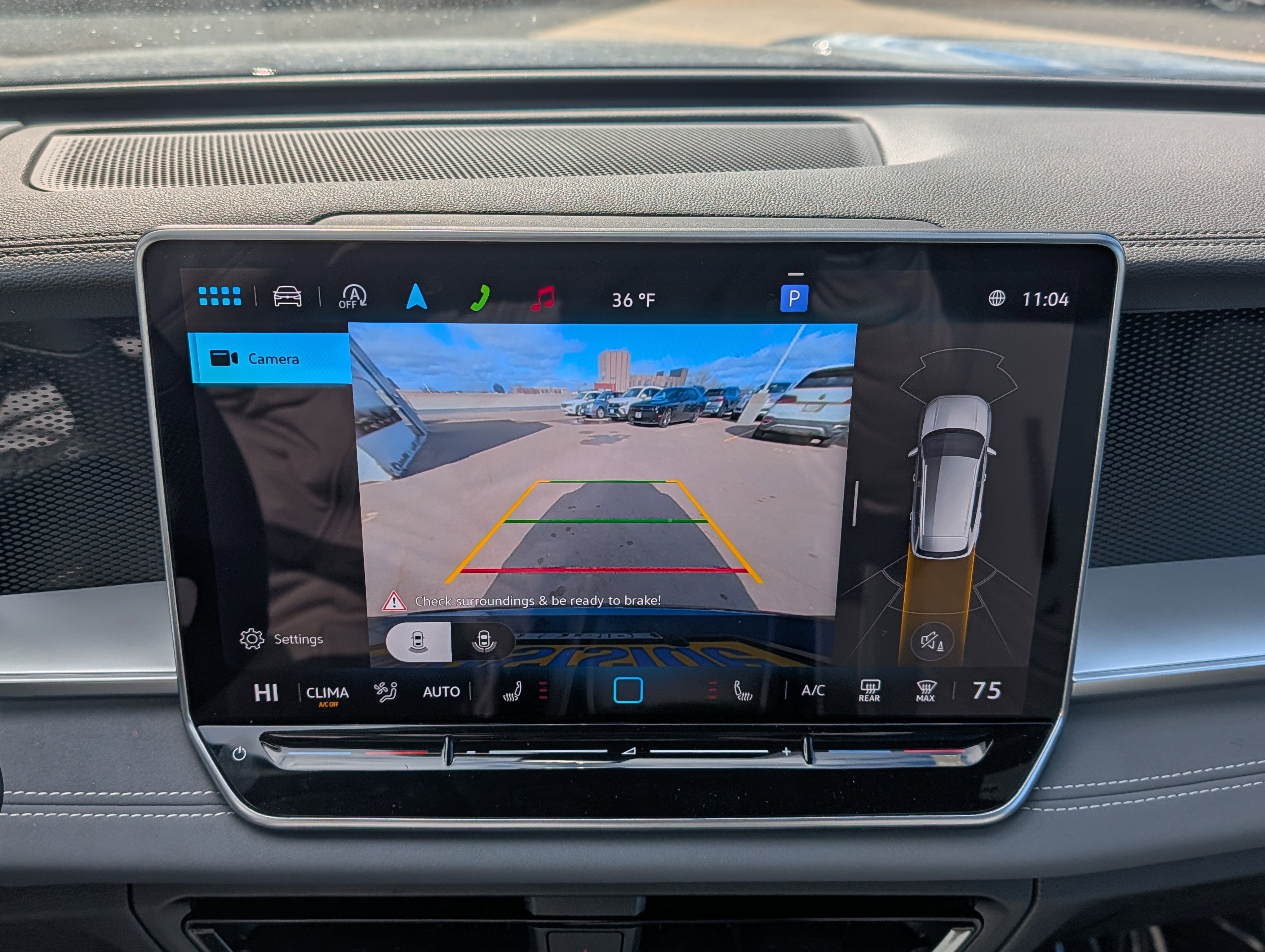 New 2025 Volkswagen Tiguan SE R-Line image 10