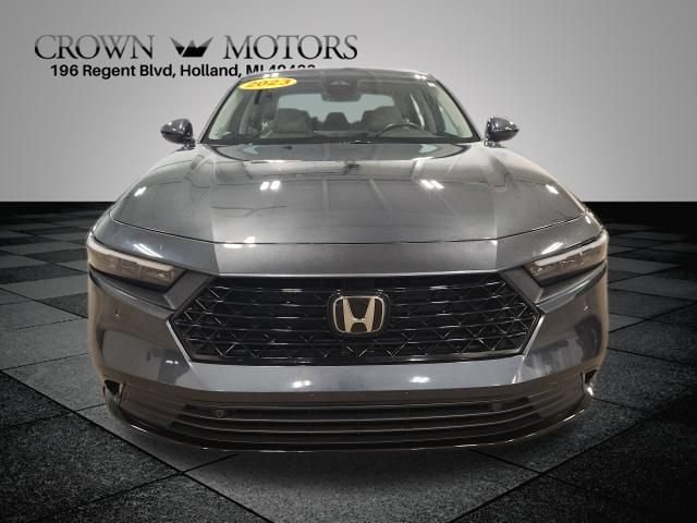 Used 2023 Honda Accord EX-L image 8