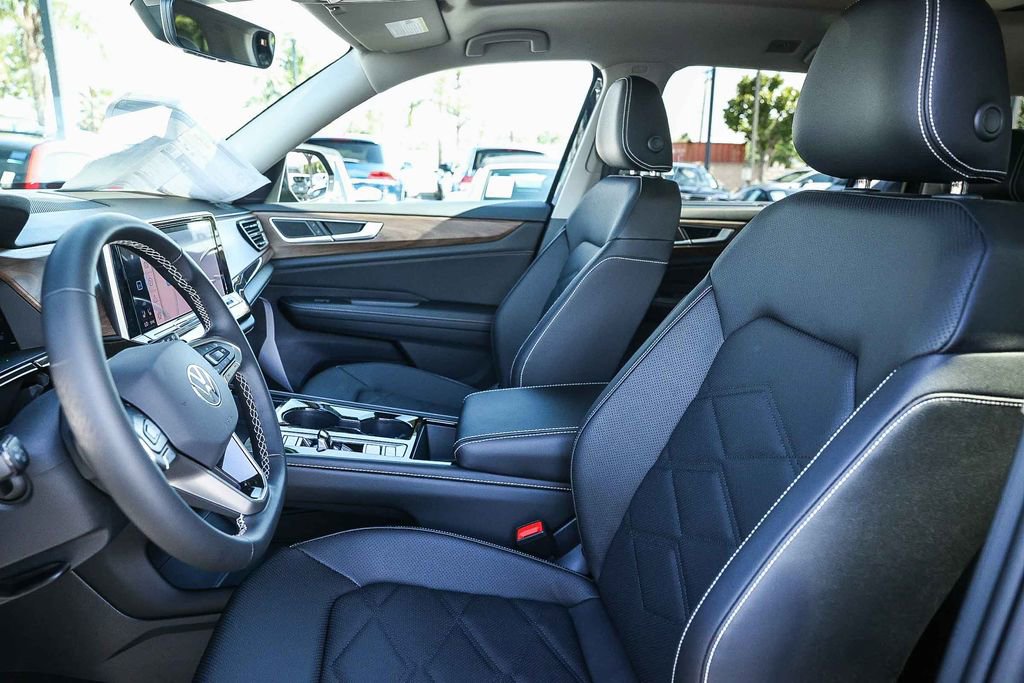 New 2026 Volkswagen Atlas SE image 25