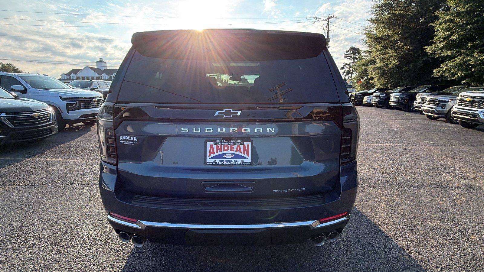 New 2026 Chevrolet Suburban Premier w/ Sun And Tow Package AWD/4WD image 9