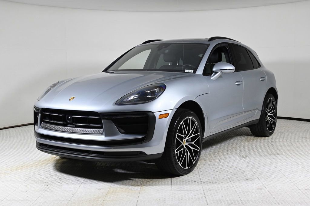 Certified 2024 Porsche Macan