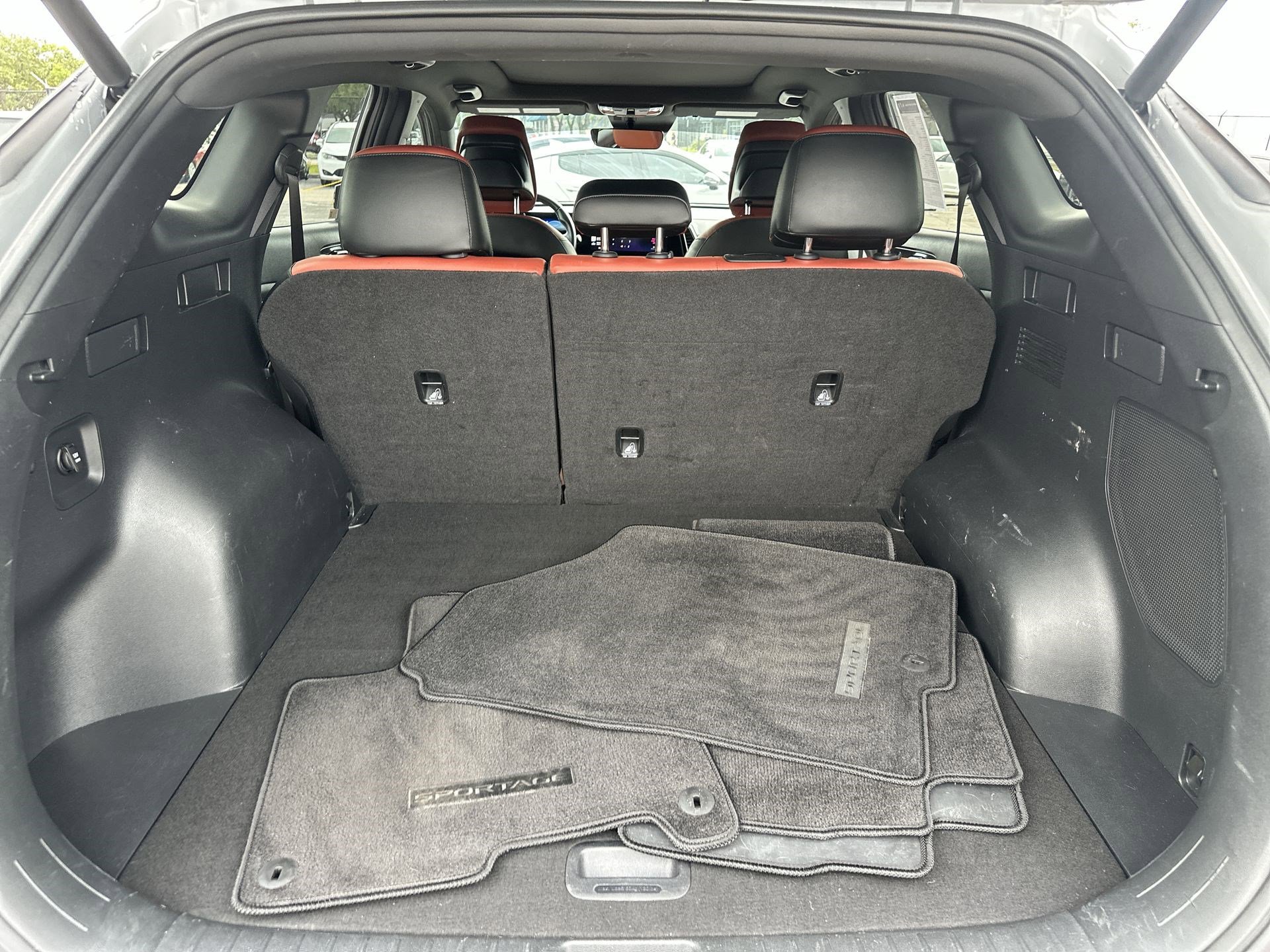 Certified 2023 Kia Sportage SX FWD image 19