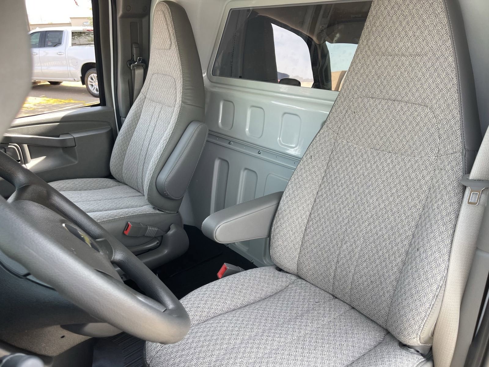 New 2026 Chevrolet Express 2500 w/ Driver Convenience Package RWD image 22