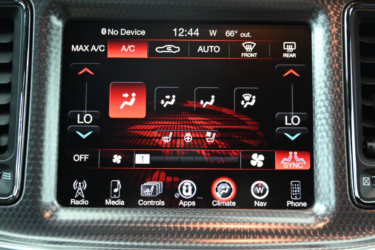 Used 2015 Dodge Challenger SRT Hellcat RWD image 27