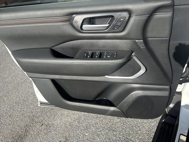 New 2026 Nissan Armada Platinum image 31