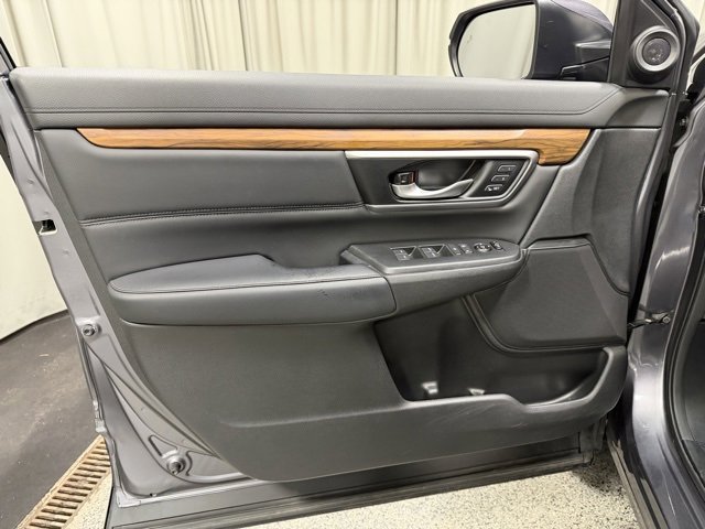Used 2019 Honda CR-V Touring image 20