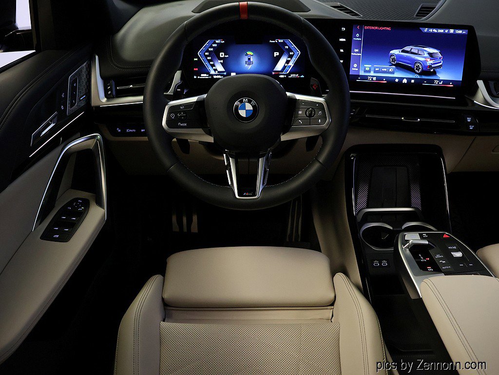 Certified 2025 BMW X1 M35i w/ Premium Package image 15
