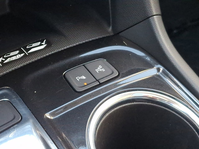 Used 2023 Chevrolet Equinox Premier image 26