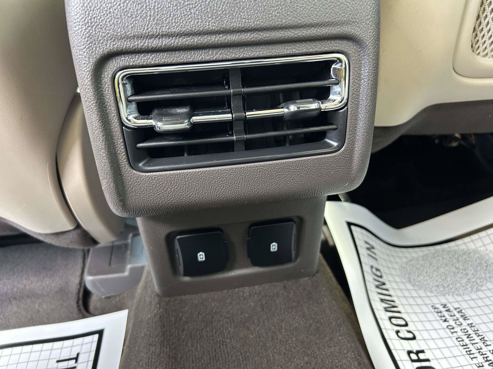 Certified 2023 Lincoln Corsair FWD w/ Equipment Group 101A image 19