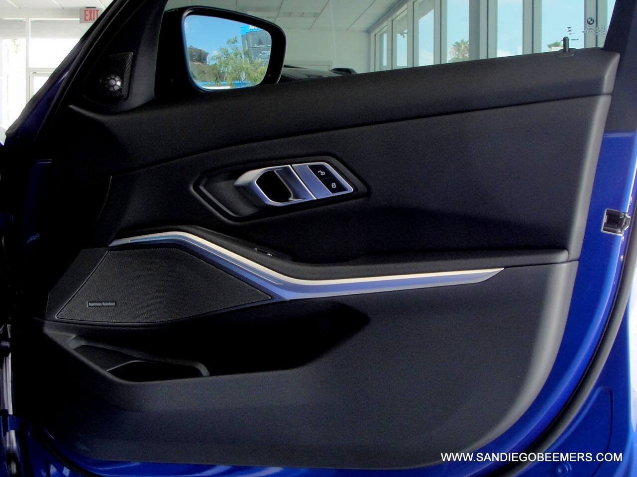 Used 2023 BMW 330i Sedan w/ M Sport Package RWD image 18