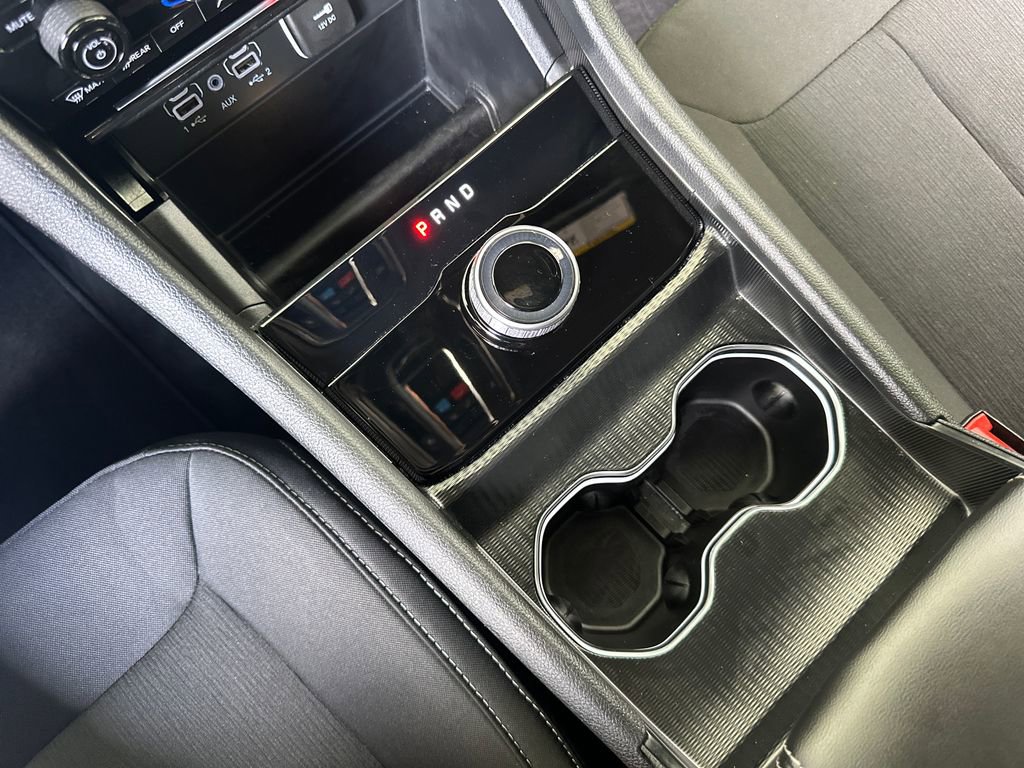 Used 2025 Jeep Grand Cherokee Laredo w/ Trailer Tow Package image 31