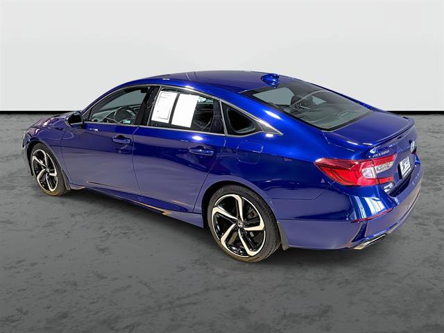 Used 2018 Honda Accord Sport image 2