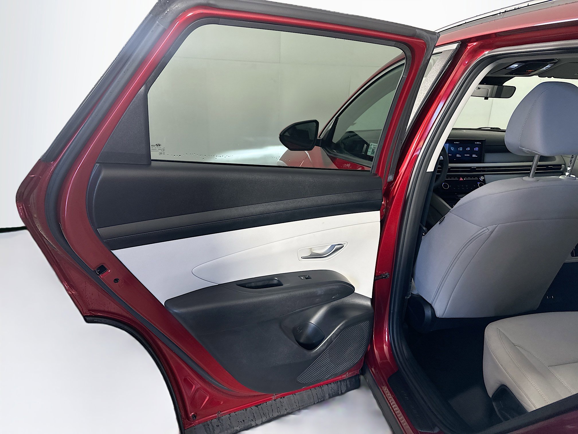 Used 2025 Hyundai Tucson SEL FWD image 25
