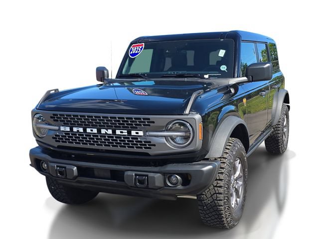 Certified 2025 Ford Bronco Badlands AWD/4WD image 2