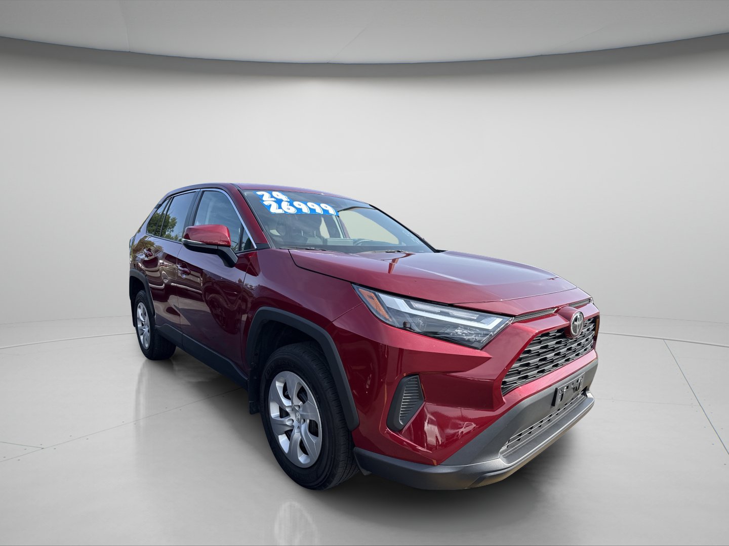 Used 2024 Toyota RAV4 LE AWD/4WD image 5
