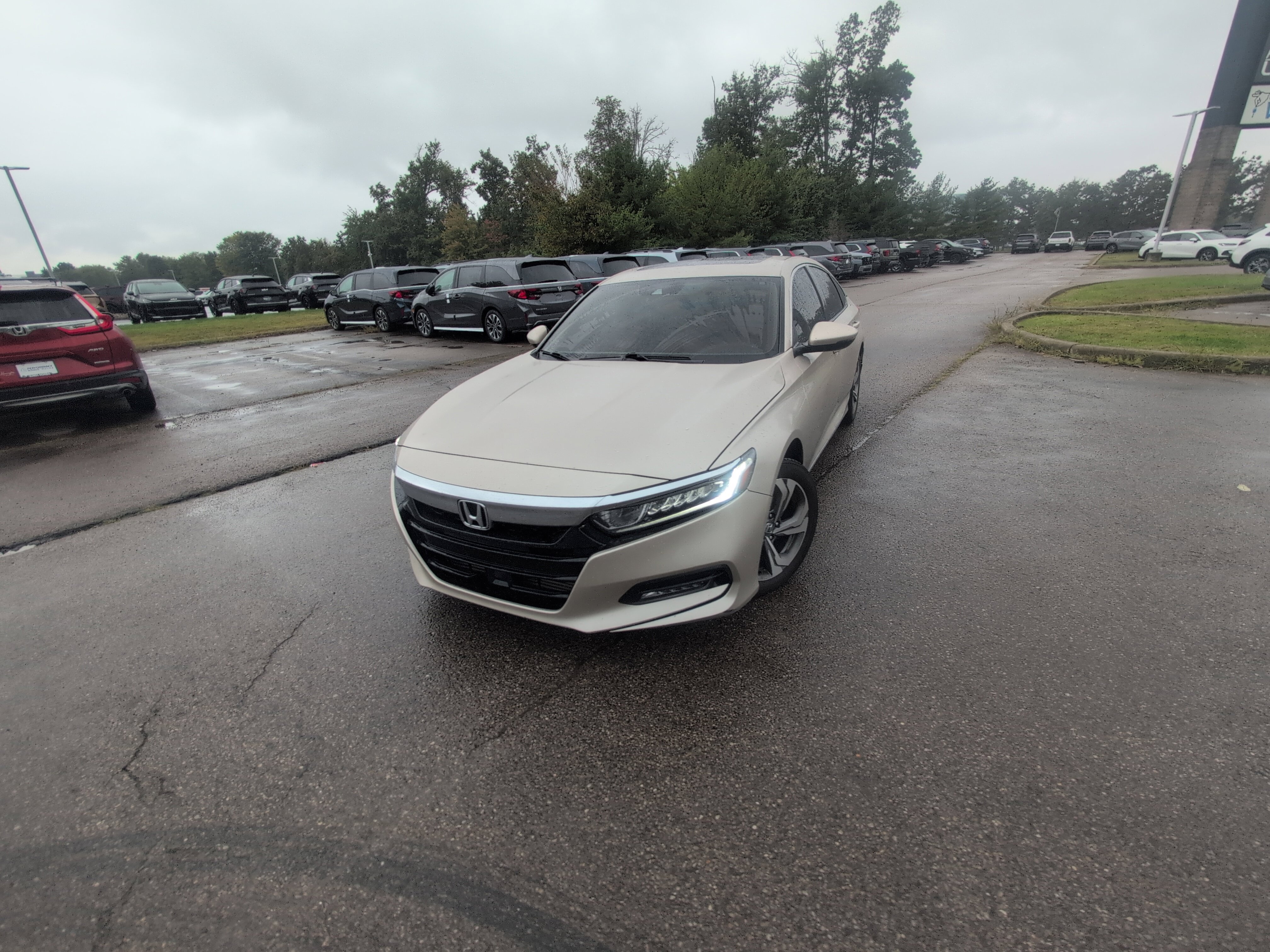 Used 2018 Honda Accord EX-L image 14