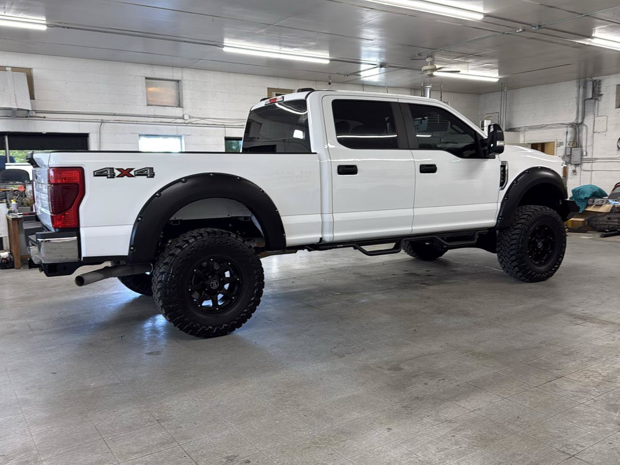 Used 2022 Ford F350 XL w/ STX Appearance Package AWD/4WD image 4