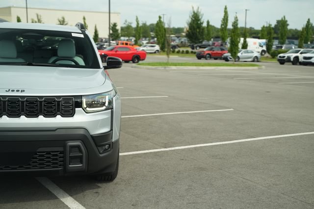 New 2026 Jeep Cherokee Limited AWD/4WD image 42