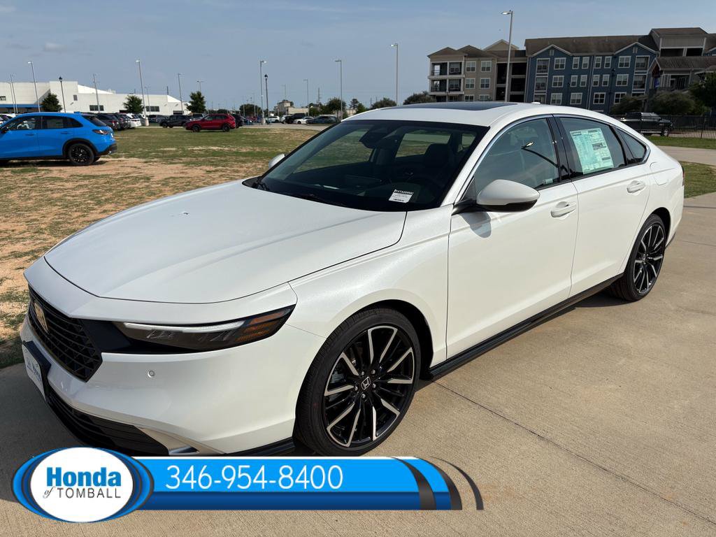 New 2026 Honda Accord Hybrid Touring image 3