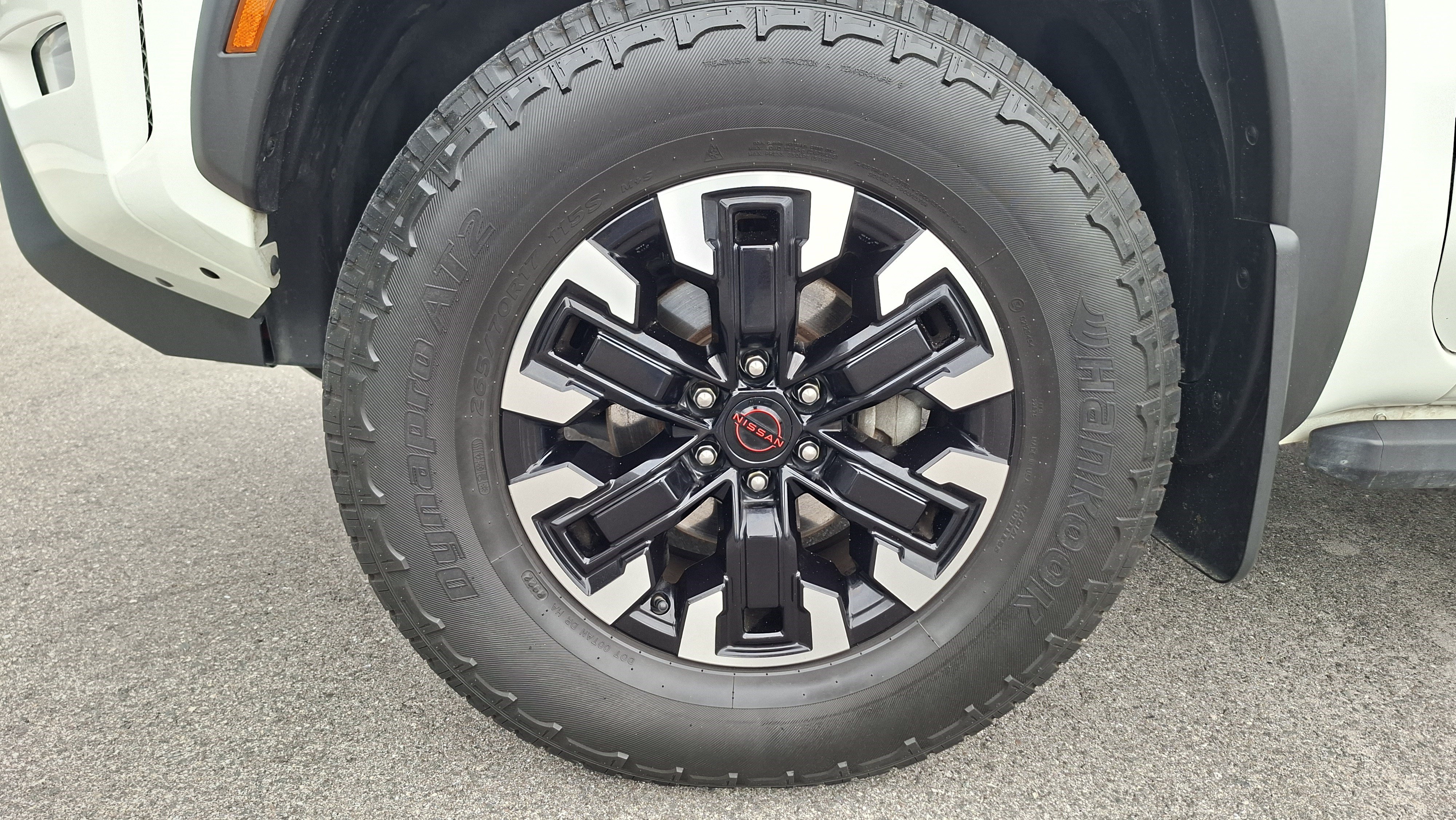 Used 2023 Nissan Frontier PRO-4X w/ Technology Package AWD/4WD image 25