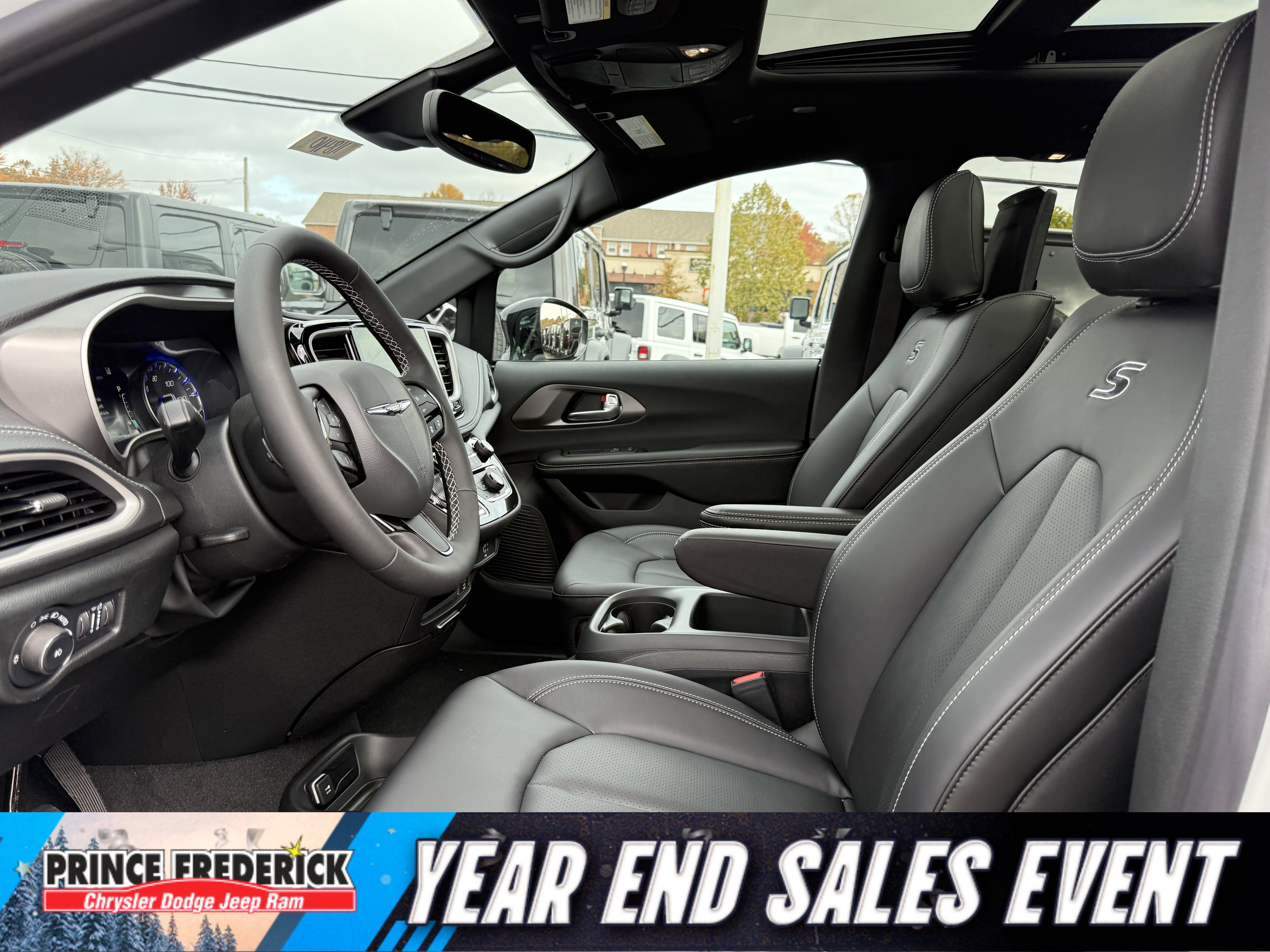 New 2026 Chrysler Pacifica Select image 10