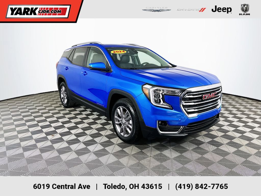 Used 2024 GMC Terrain SLT