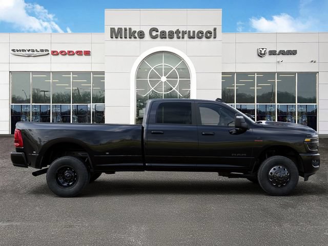 New 2026 RAM 3500 Laramie w/ Night Edition AWD/4WD image 21