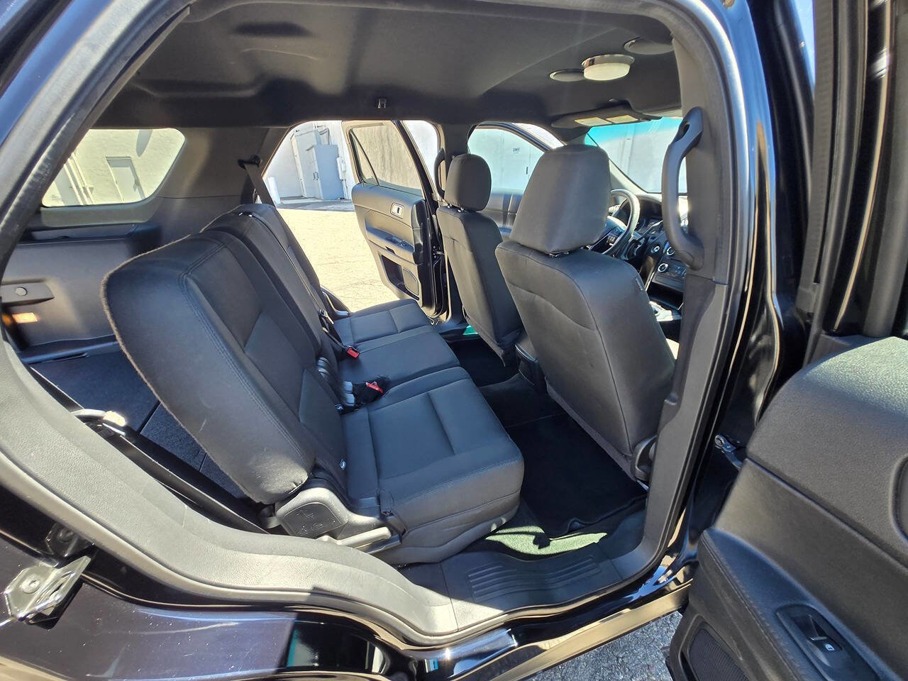 Used 2017 Ford Explorer 4WD Police Interceptor w/ Interior Upgrade Package image 30