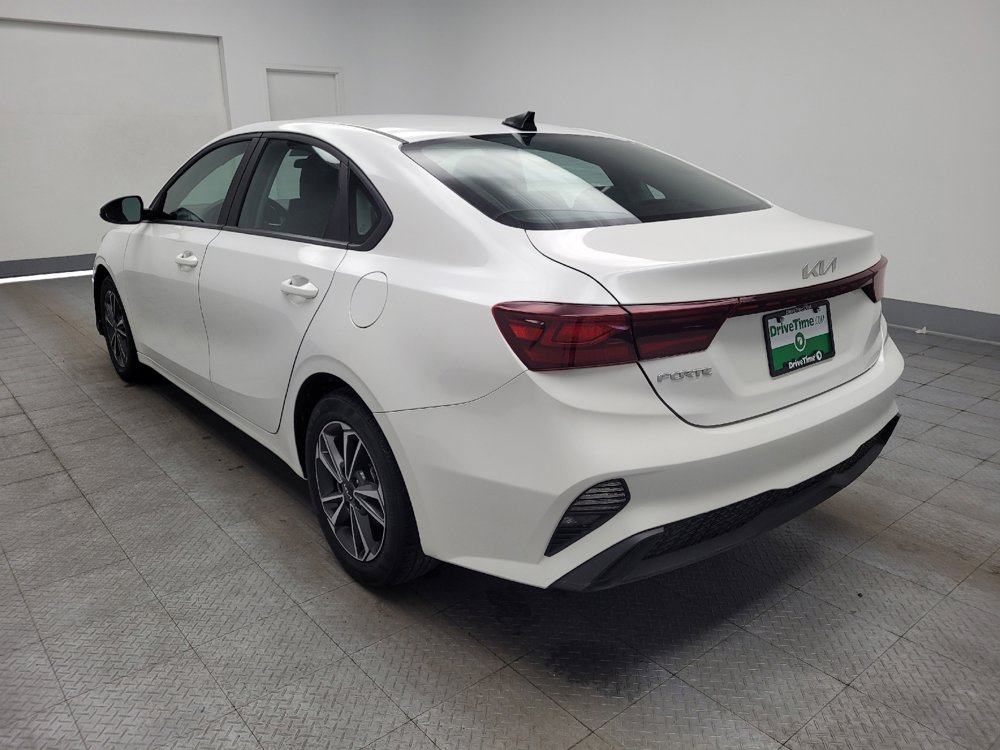 Used 2024 Kia Forte LXS FWD image 5