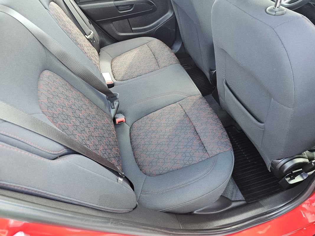 Used 2020 Chevrolet Sonic LT w/ Convenience Package FWD image 21