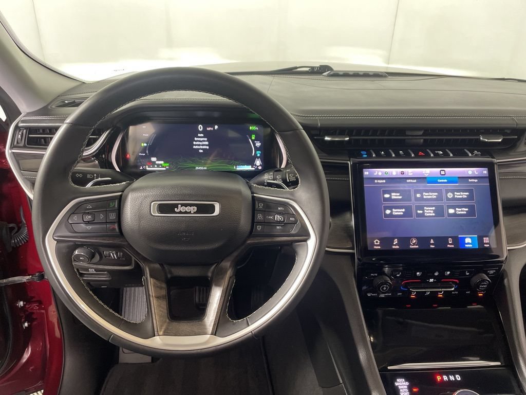 Used 2022 Jeep Grand Cherokee Limited 4xe w/ Luxury Tech Group II AWD/4WD image 12