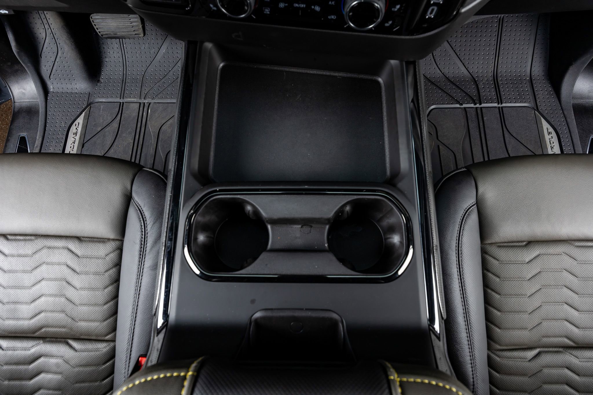 Used 2025 Chevrolet Silverado 2500 ZR2 w/ Technology Package image 28