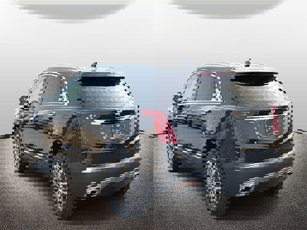 New 2026 Cadillac XT5 Premium Luxury w/ Driver Assist Package image 4
