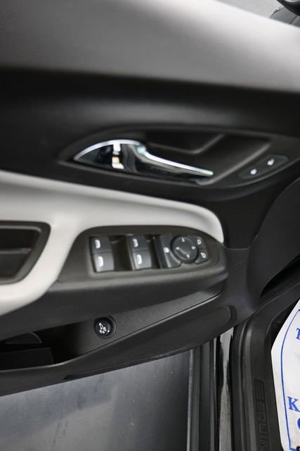 Used 2024 Chevrolet Equinox LT image 12