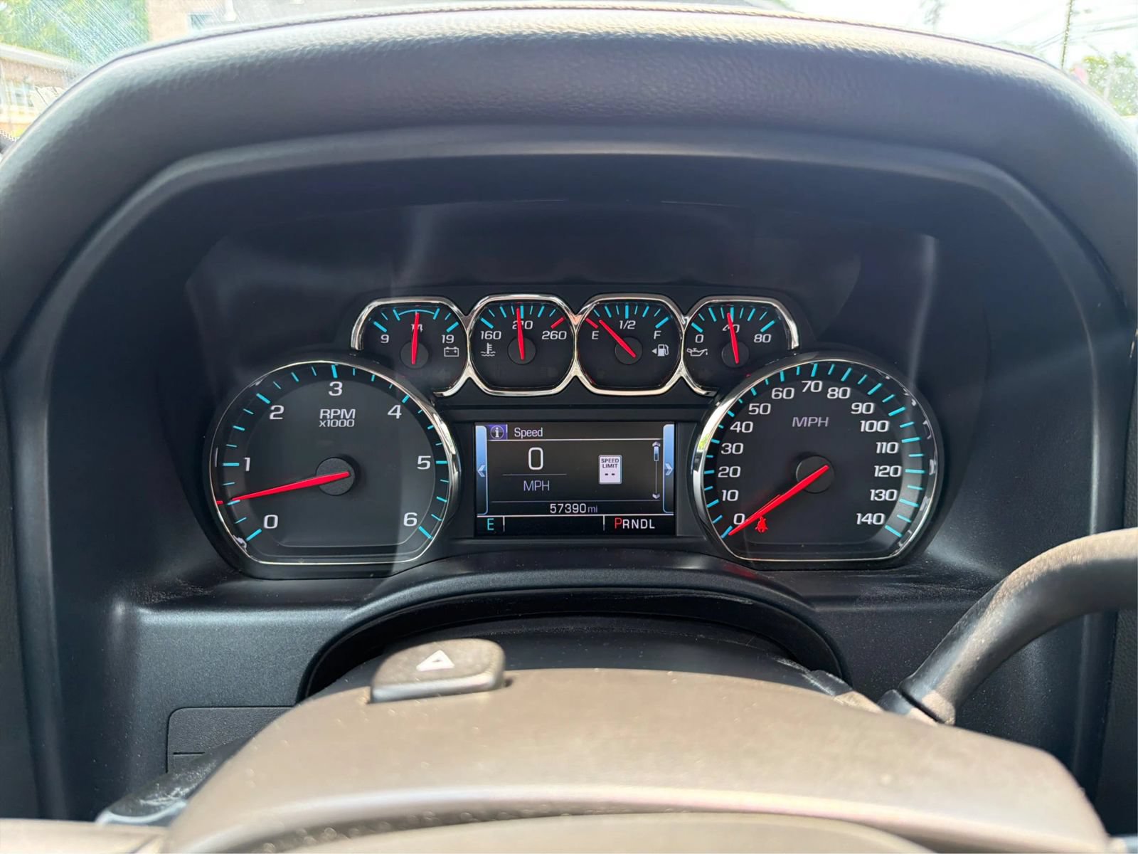 Used 2018 GMC Sierra 1500 SLE w/ SLE Value Package AWD/4WD image 19