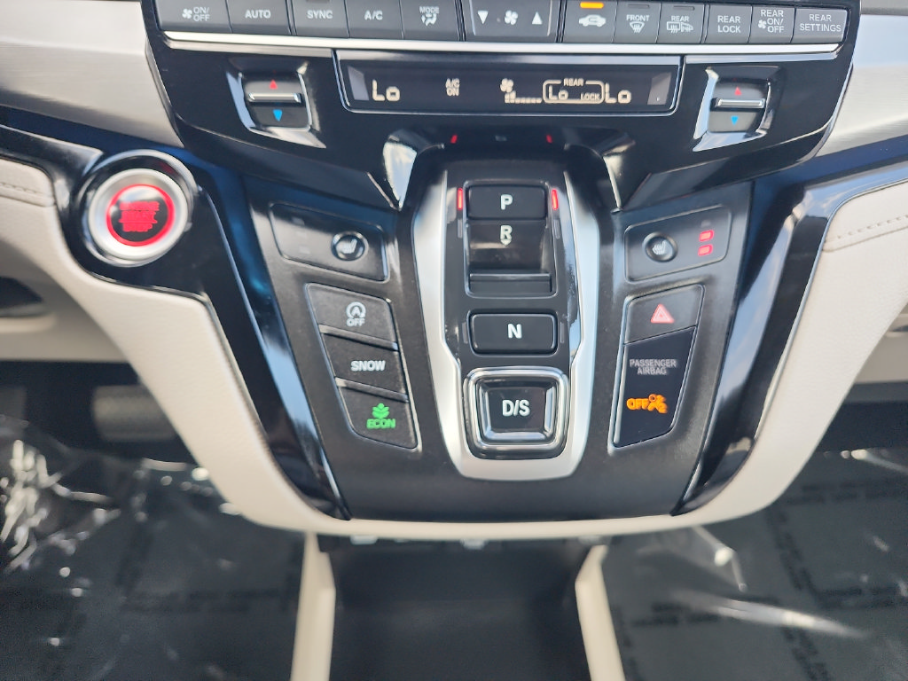 Used 2025 Honda Odyssey Touring image 32