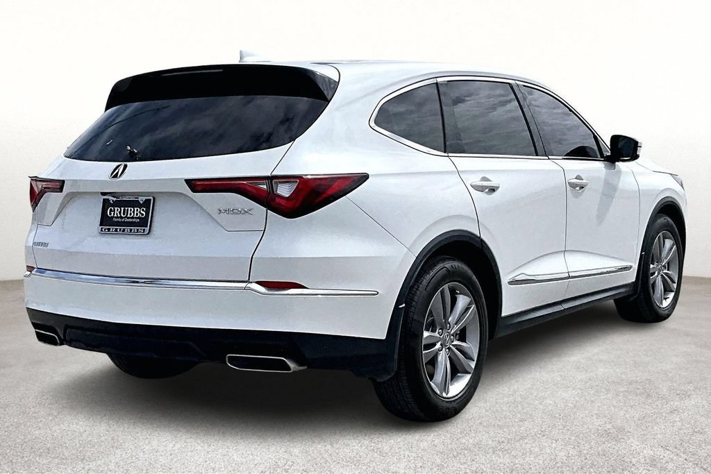 Used 2022 Acura MDX FWD image 2