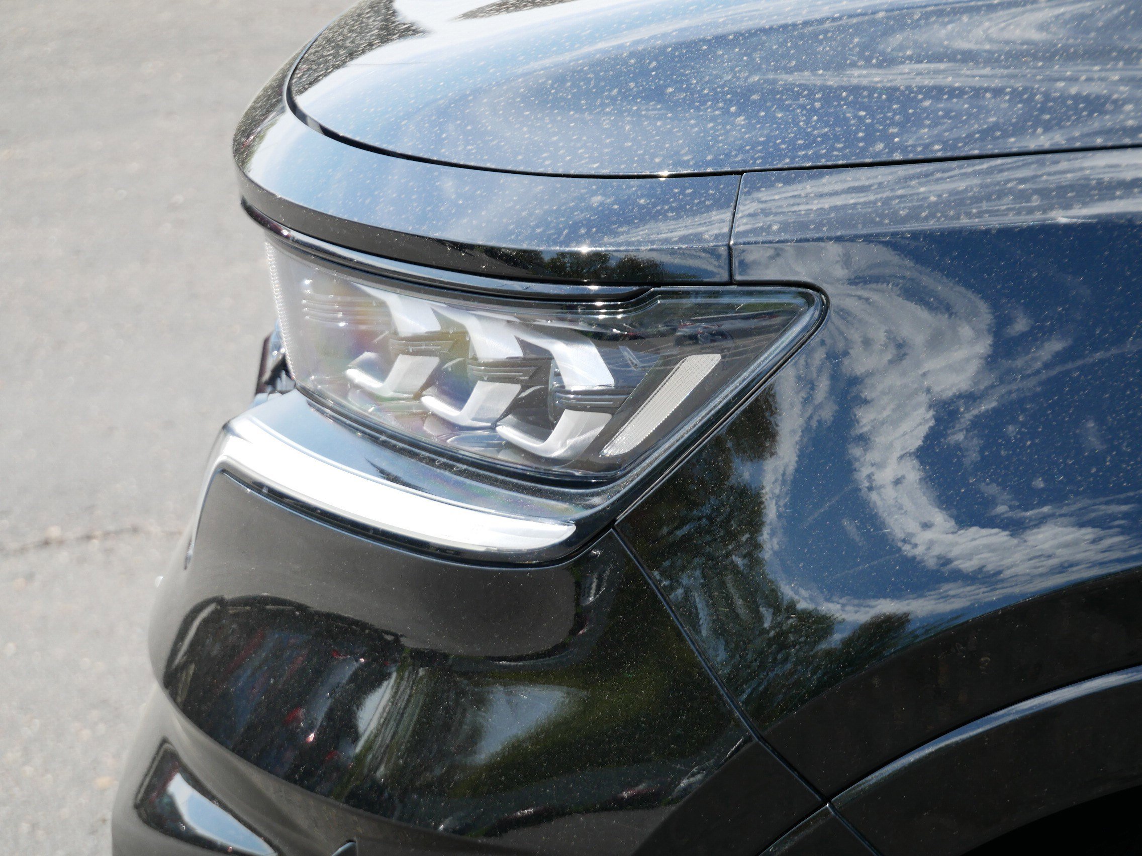 Used 2023 Kia Sorento SX AWD/4WD image 16