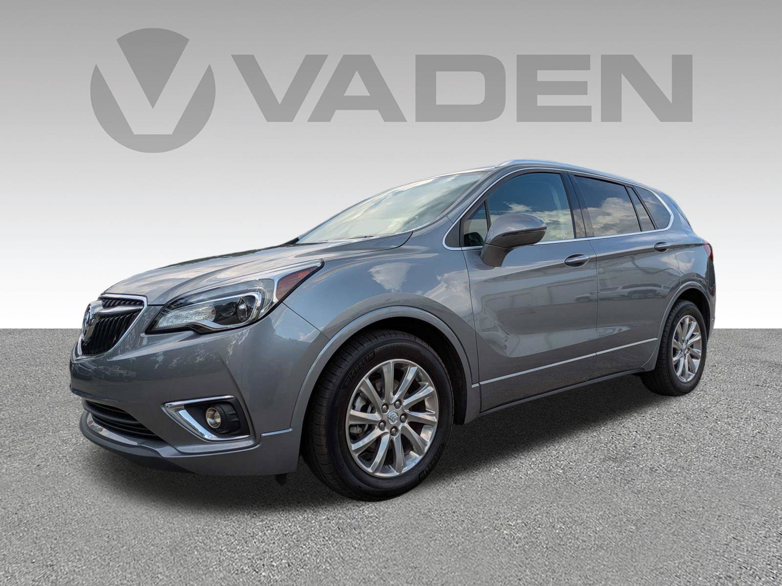 Used 2020 Buick Envision Essence FWD image 2