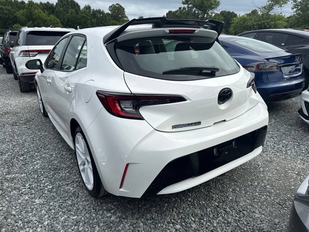 Used 2026 Toyota Corolla SE FWD image 4