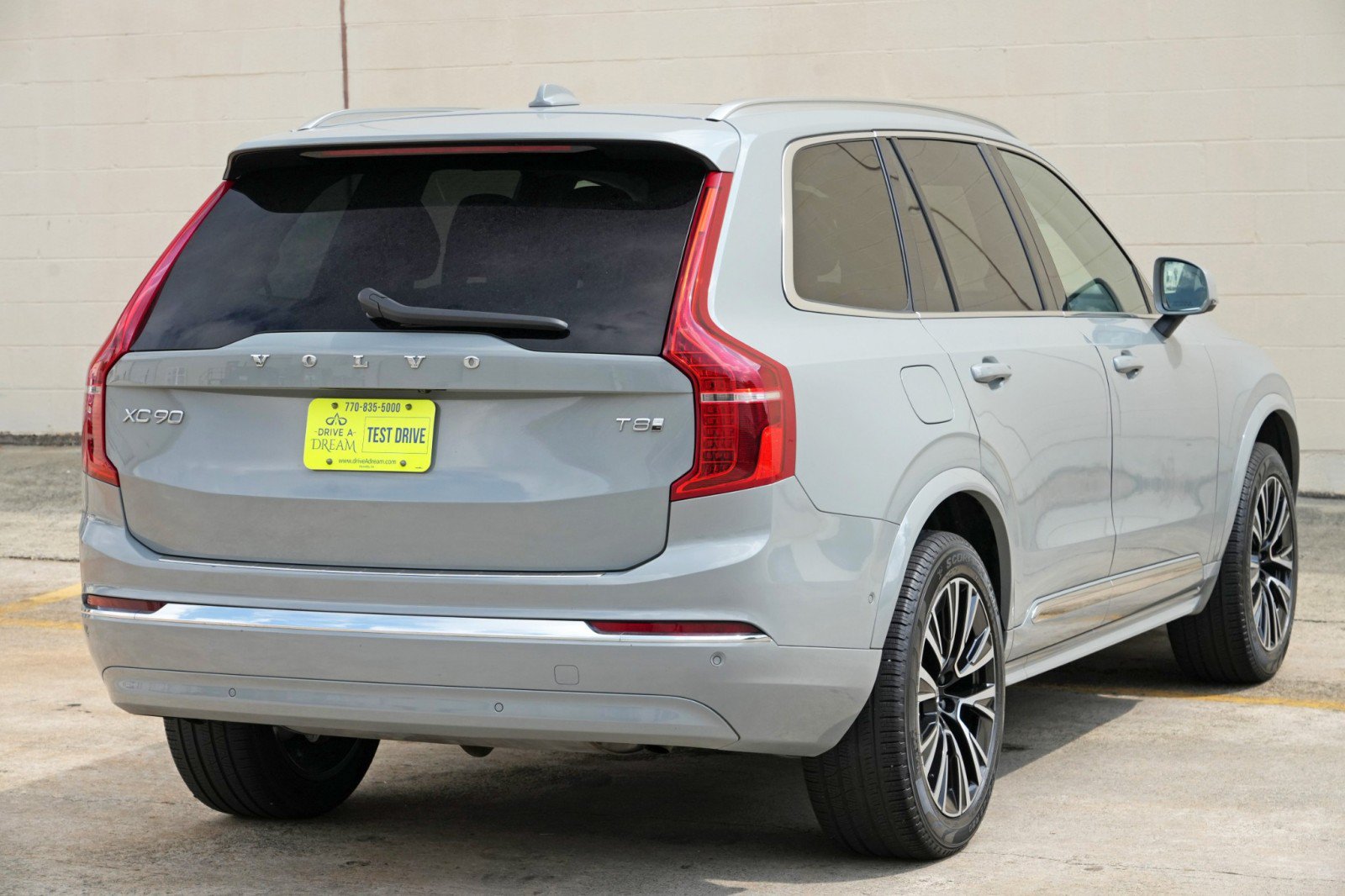Used 2025 Volvo XC90 T8 Plus w/ Protection Package Premier AWD/4WD image 55
