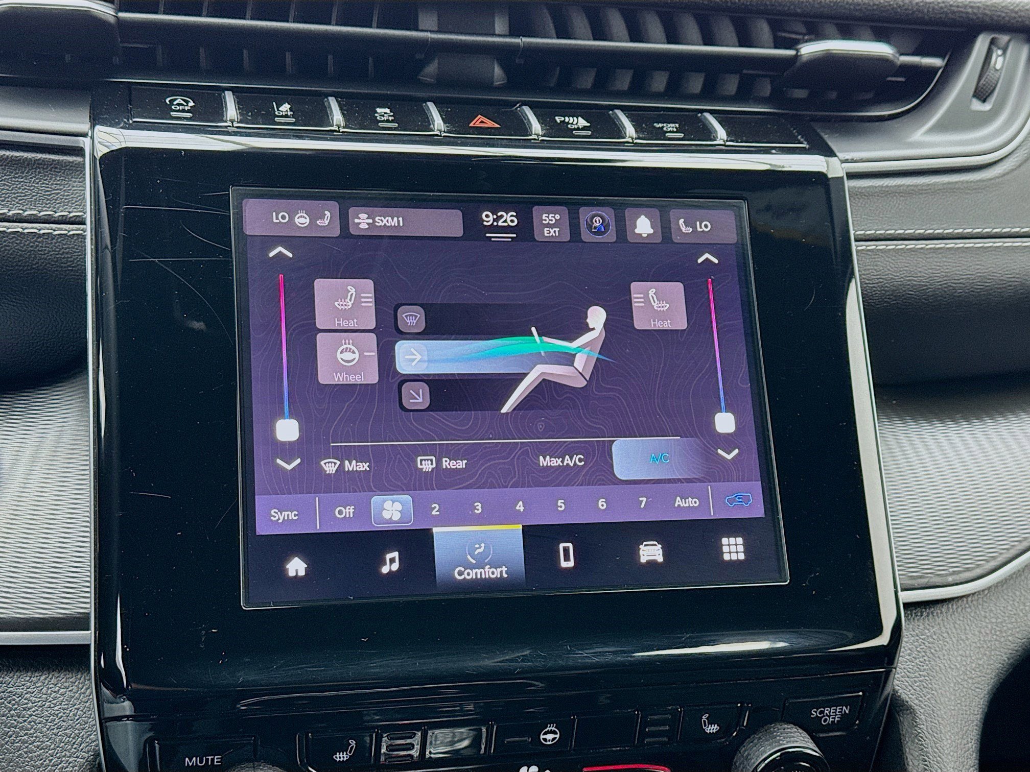 Used 2023 Jeep Grand Cherokee Altitude image 12