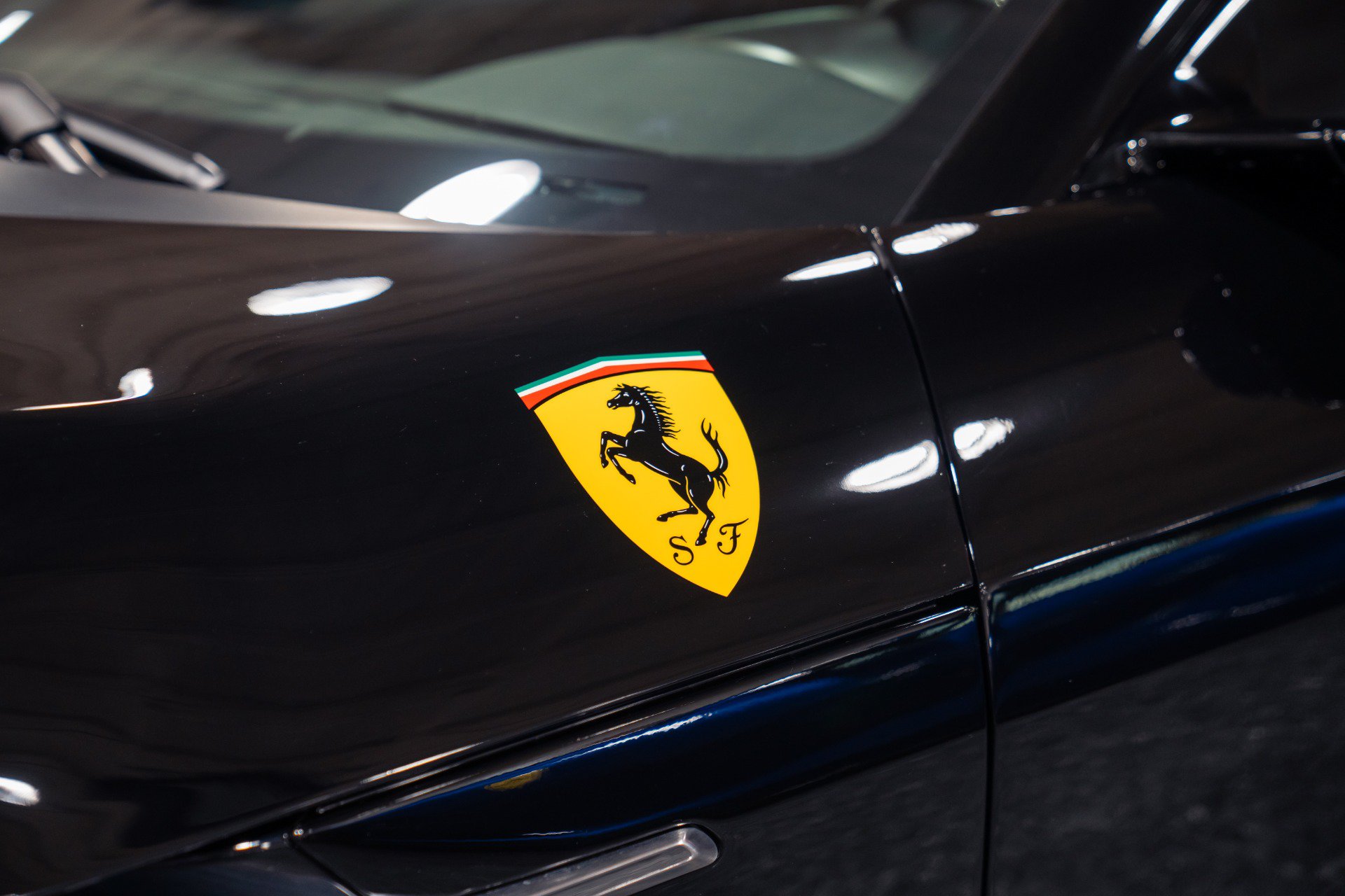 Used 2025 Ferrari 12Cilindri RWD image 46