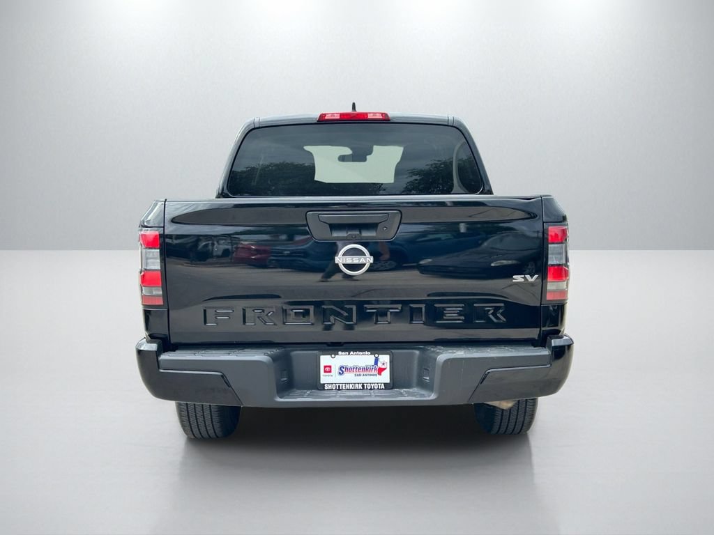 Used 2024 Nissan Frontier SV RWD image 6