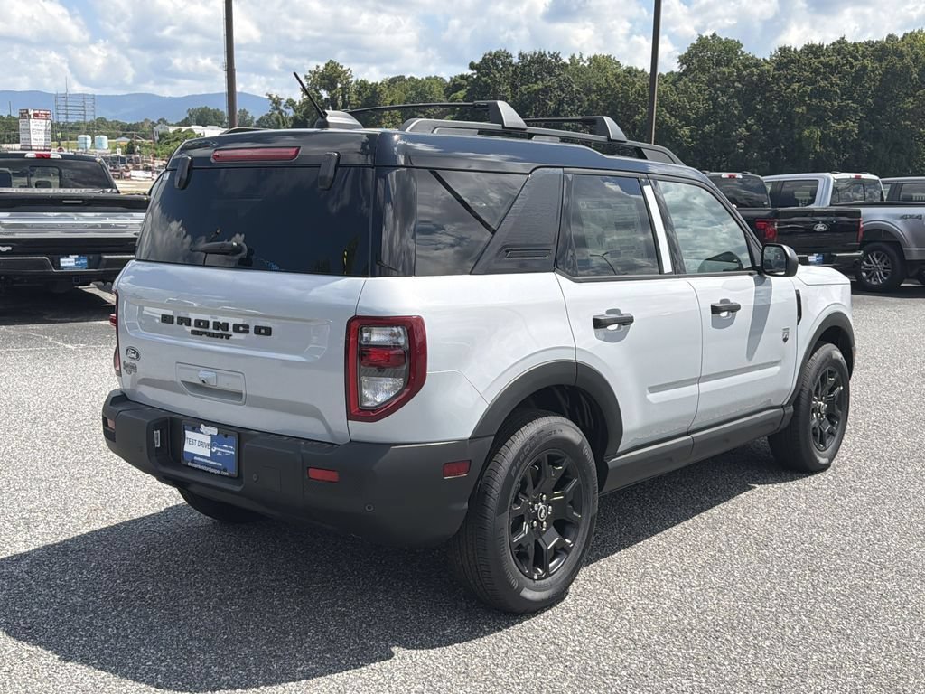 Used 2025 Ford Bronco Big Bend AWD/4WD image 6
