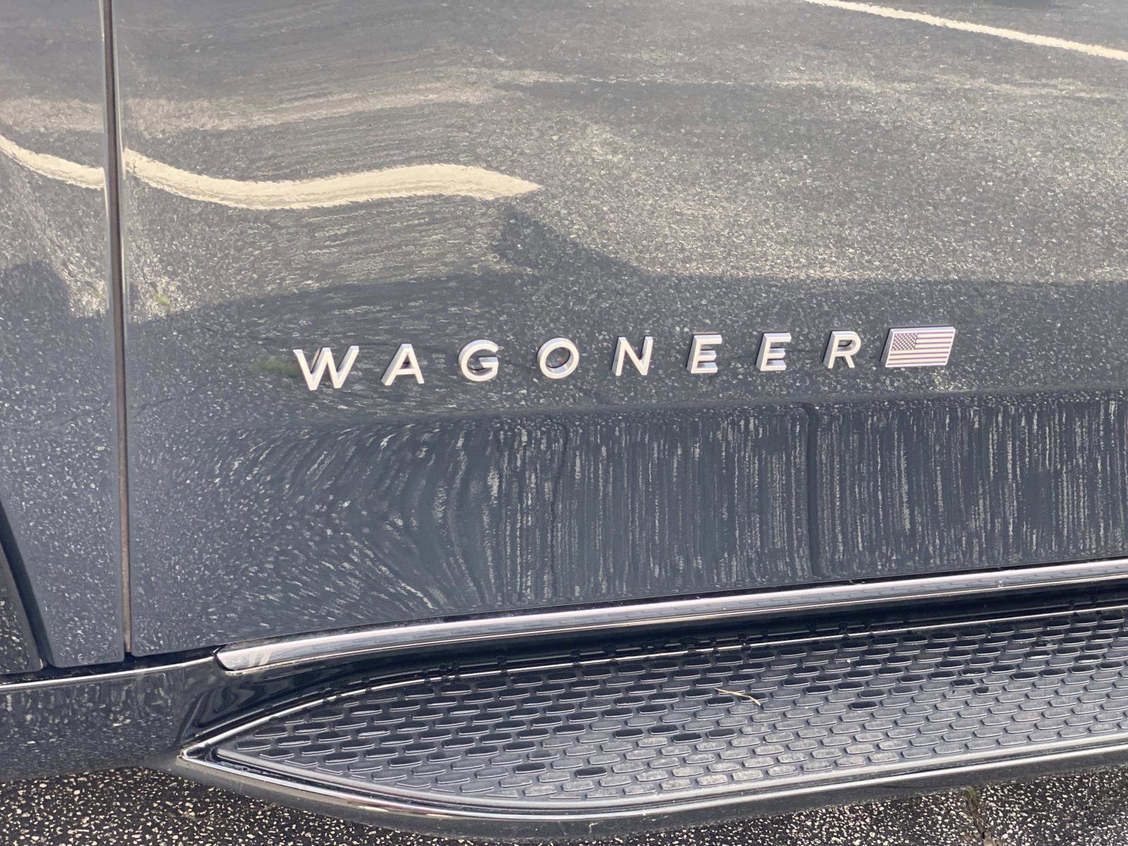 Used 2024 Jeep Wagoneer L 2WD image 13