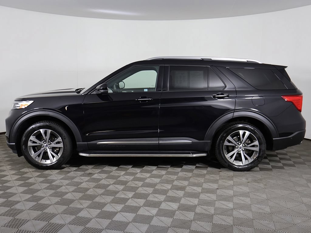 Used 2020 Ford Explorer Platinum w/ Premium Technology Package AWD/4WD image 23