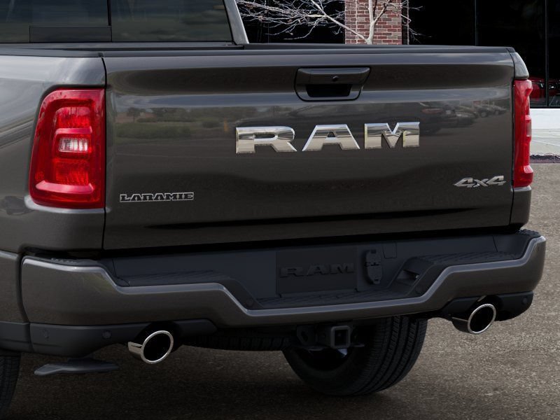 New 2026 RAM 1500 Laramie AWD/4WD image 13