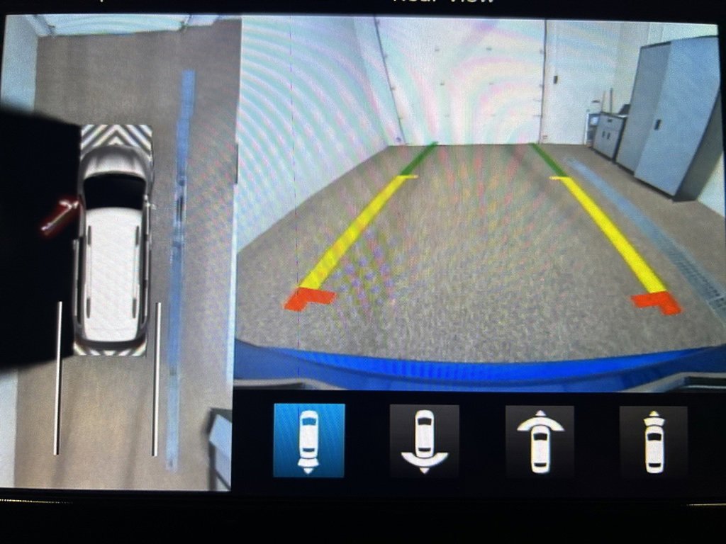 Used 2019 Chrysler Pacifica Touring-L Plus w/ Advanced Safetytec Group image 20